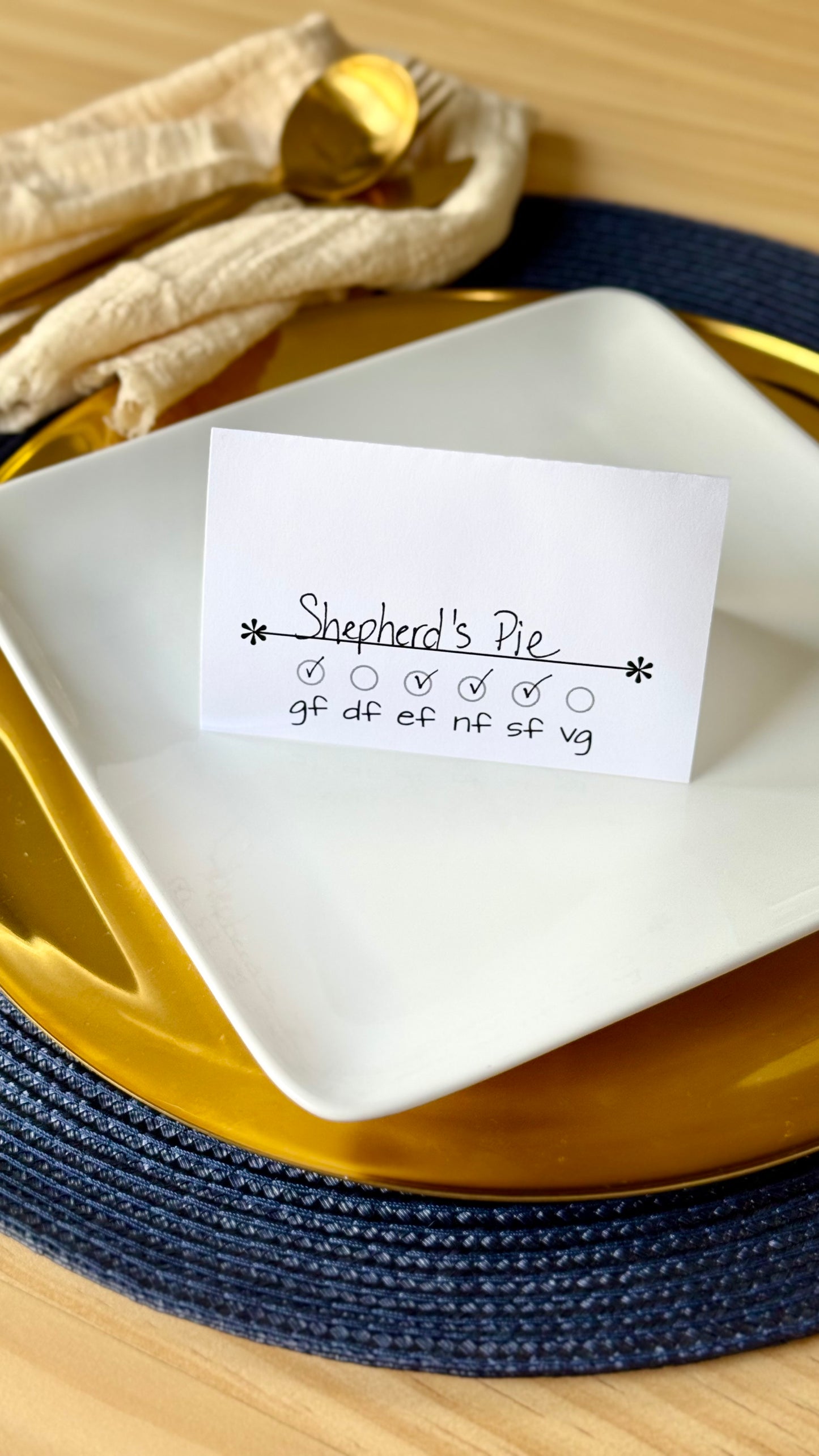 Casual Design- Elegant Food Allergy Tent Cards