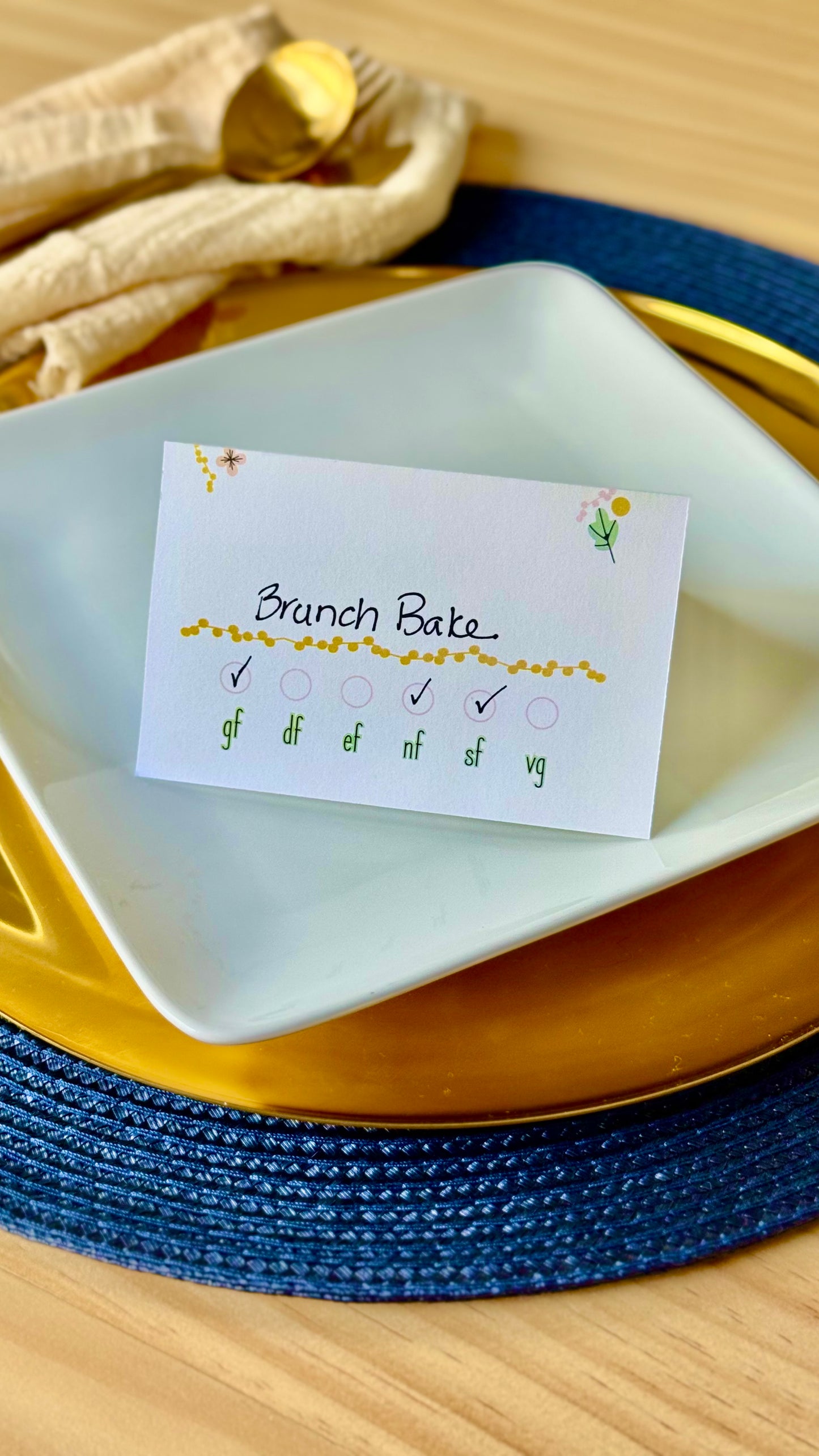 Garden Design- Elegant Food Allergy Tent Cards